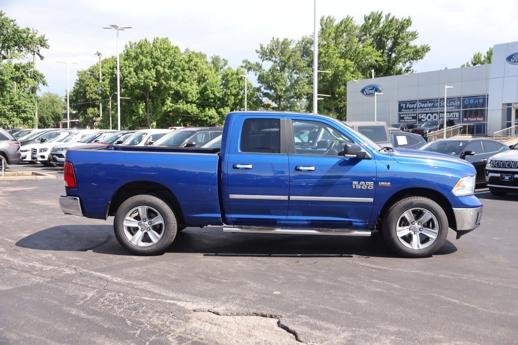 Ram 1500 Vehicle Full-screen Gallery Image 5