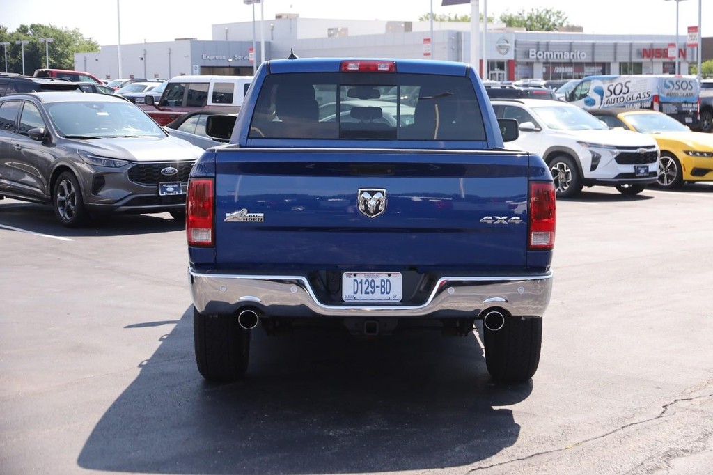 Ram 1500 Vehicle Full-screen Gallery Image 6
