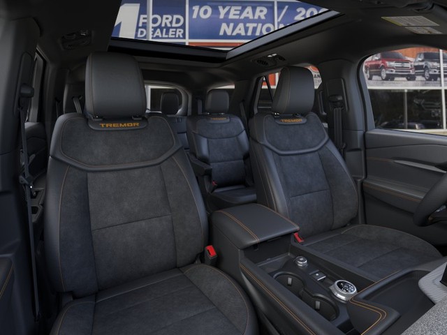 Ford Explorer Vehicle Image 10