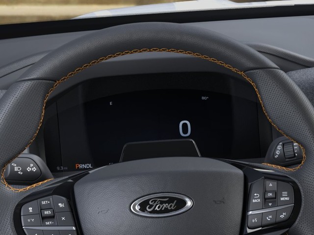 Ford Explorer Vehicle Image 13