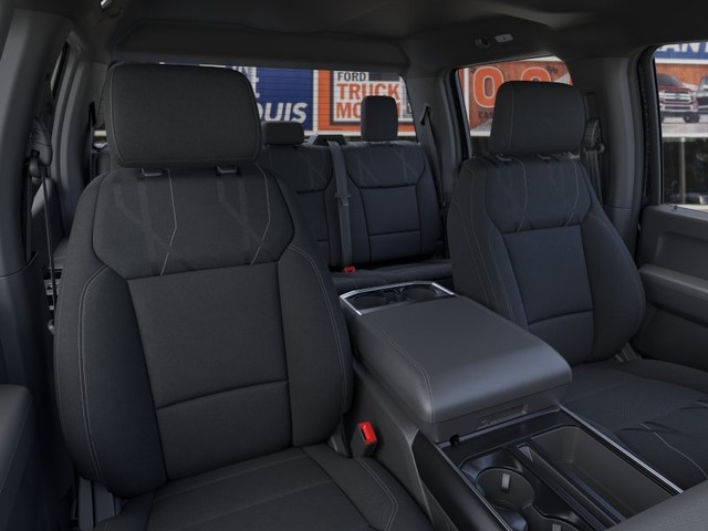 Ford F-150 Vehicle Full-screen Gallery Image 10
