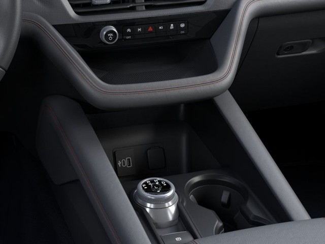 Ford Explorer Vehicle Full-screen Gallery Image 15