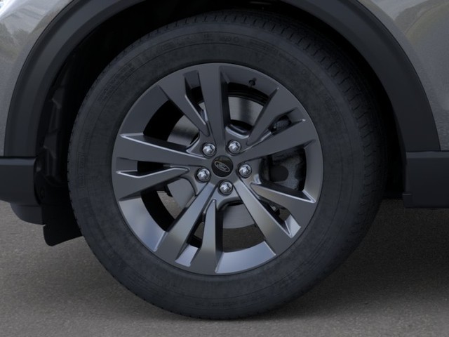 Ford Explorer Vehicle Full-screen Gallery Image 19