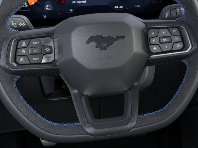 Ford Mustang Vehicle Full-screen Gallery Image 12