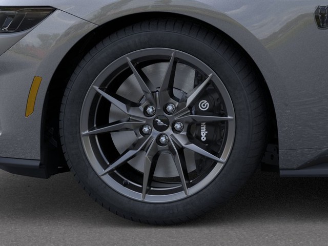 Ford Mustang Vehicle Full-screen Gallery Image 19