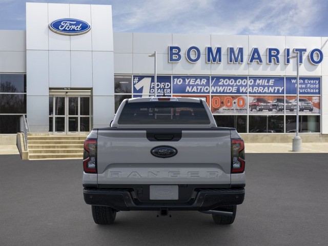 Ford Ranger Vehicle Full-screen Gallery Image 5