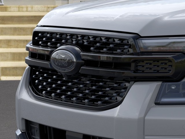 Ford Ranger Vehicle Full-screen Gallery Image 17