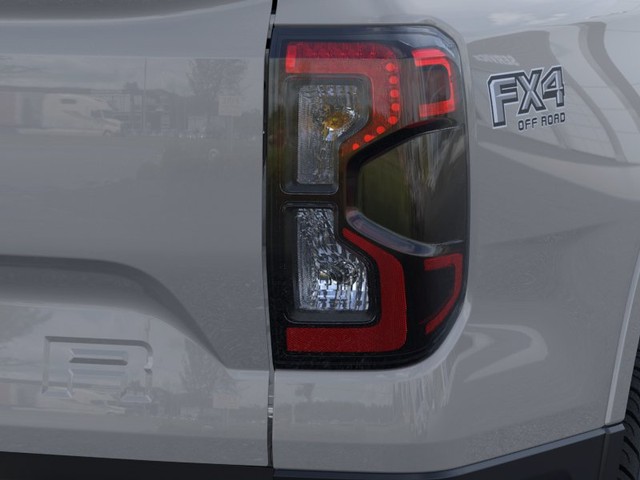 Ford Ranger Vehicle Full-screen Gallery Image 21