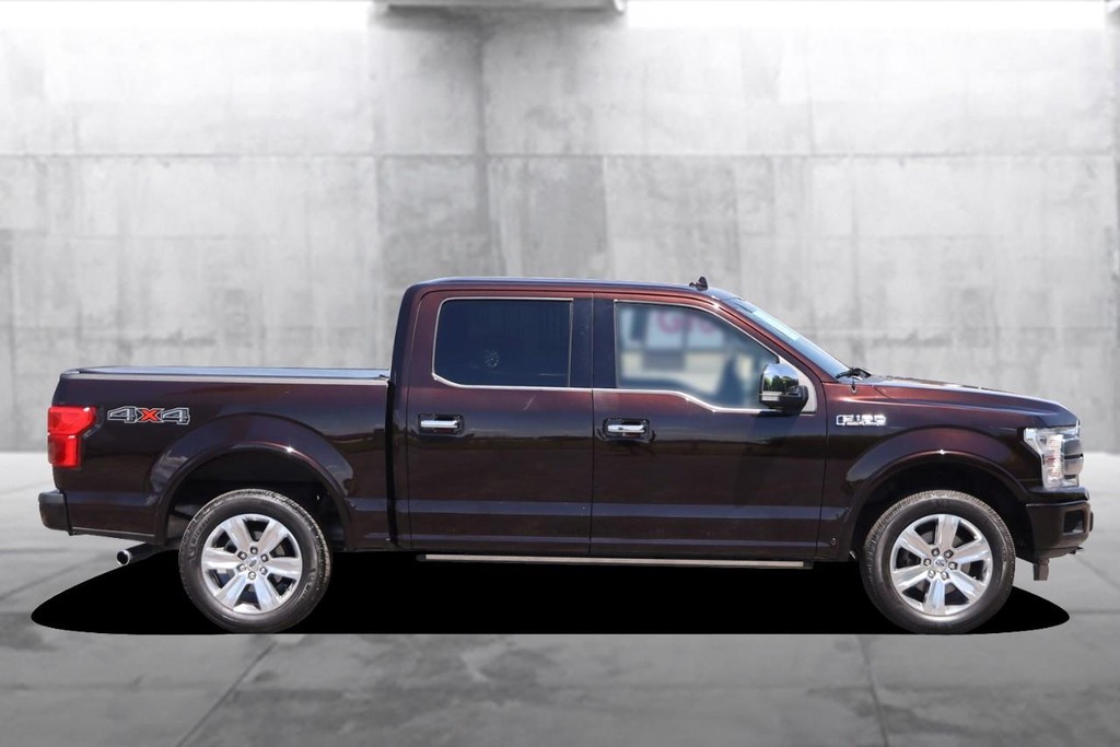 Ford F-150 Vehicle Full-screen Gallery Image 5