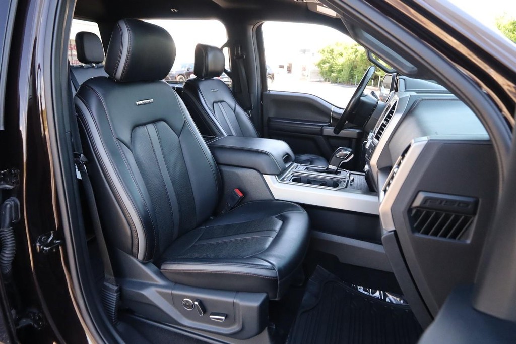 Ford F-150 Vehicle Full-screen Gallery Image 26