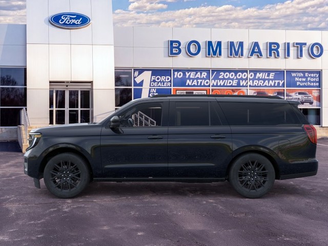 Ford Expedition Max Vehicle Full-screen Gallery Image 3