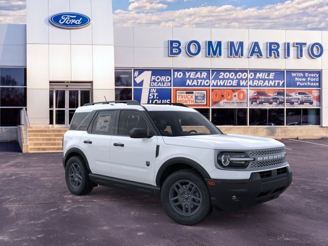 Ford Bronco Sport Vehicle Full-screen Gallery Image 7