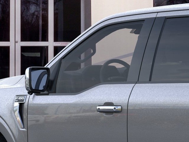 Ford F-150 Vehicle Full-screen Gallery Image 20
