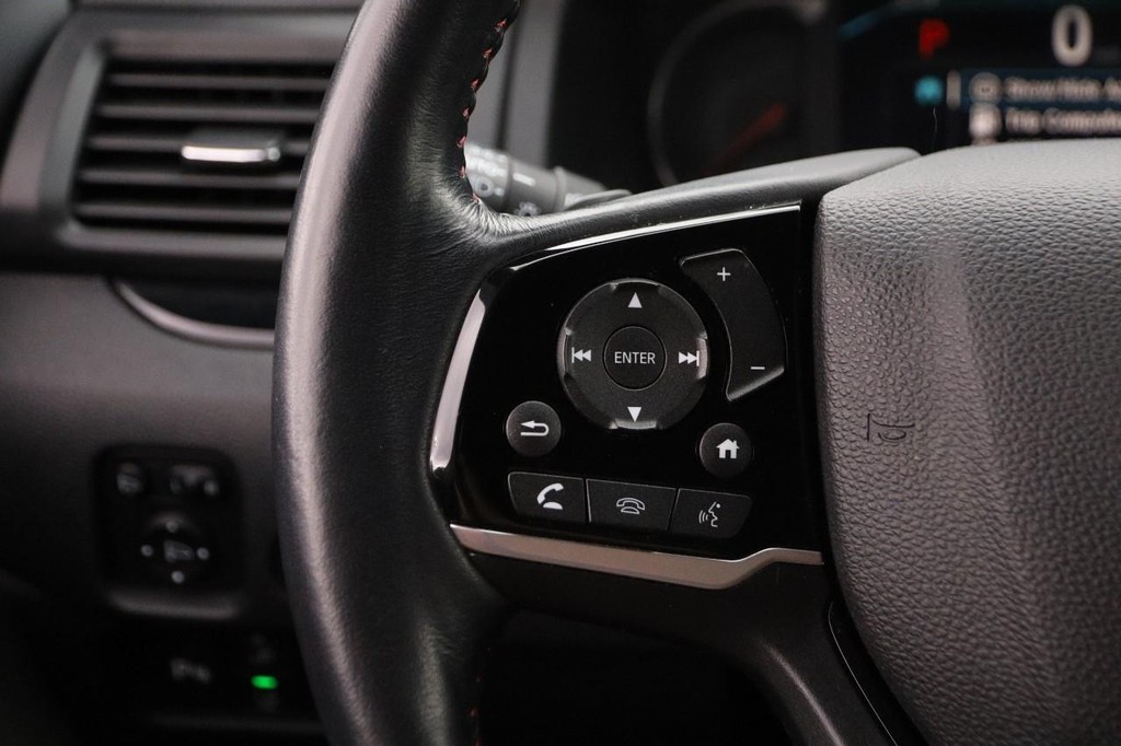 Honda Pilot Vehicle Image 14
