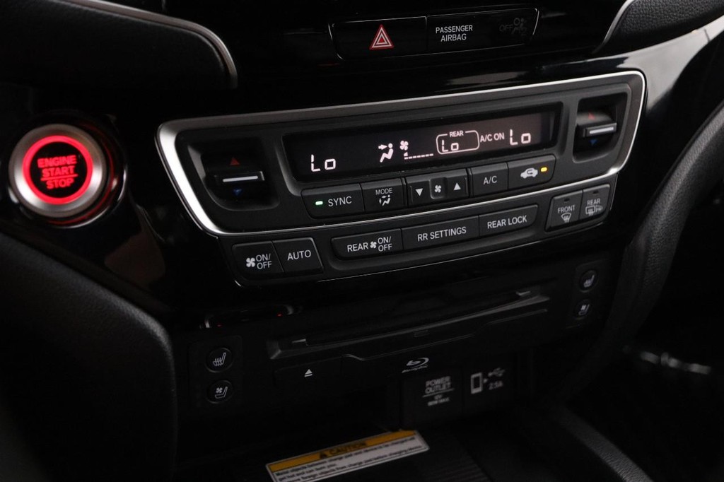 Honda Pilot Vehicle Image 21