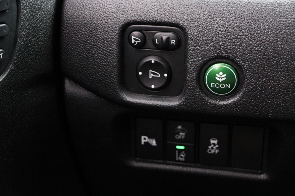 Honda Pilot Vehicle Image 24