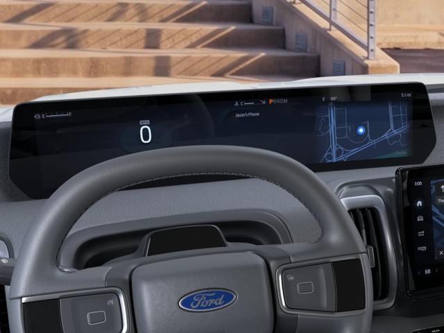 Ford Expedition Vehicle Full-screen Gallery Image 13