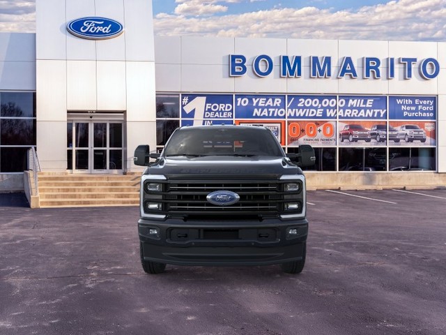 Ford Super Duty F-350 SRW Vehicle Image 06