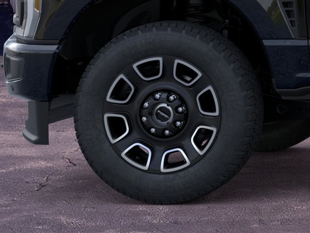 Ford Super Duty F-350 SRW Vehicle Image 19