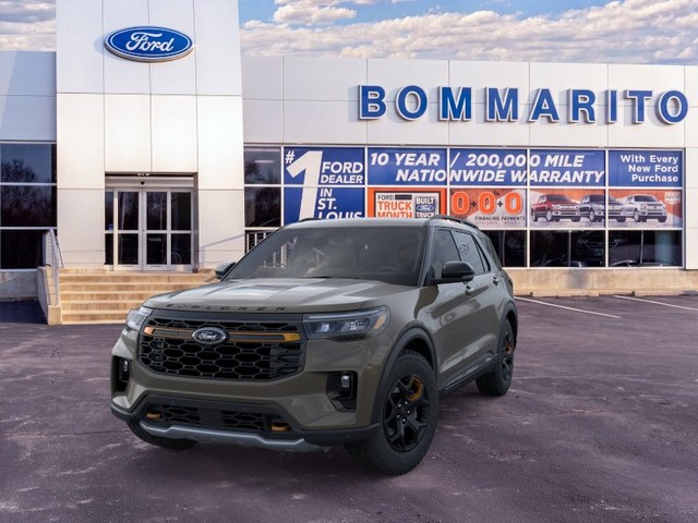 Ford Explorer Vehicle Full-screen Gallery Image 2
