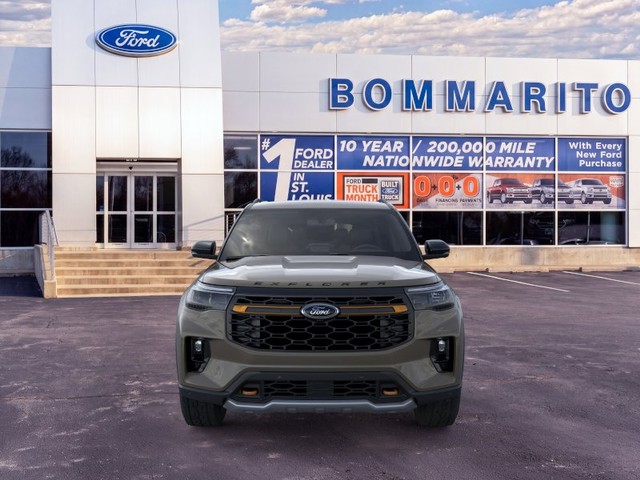 Ford Explorer Vehicle Full-screen Gallery Image 6