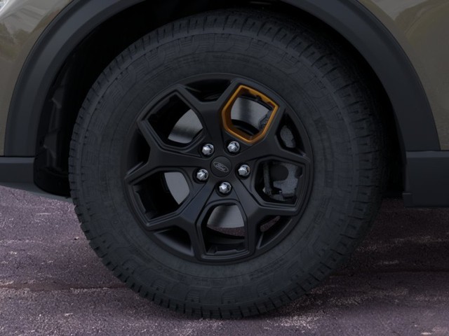 Ford Explorer Vehicle Full-screen Gallery Image 19