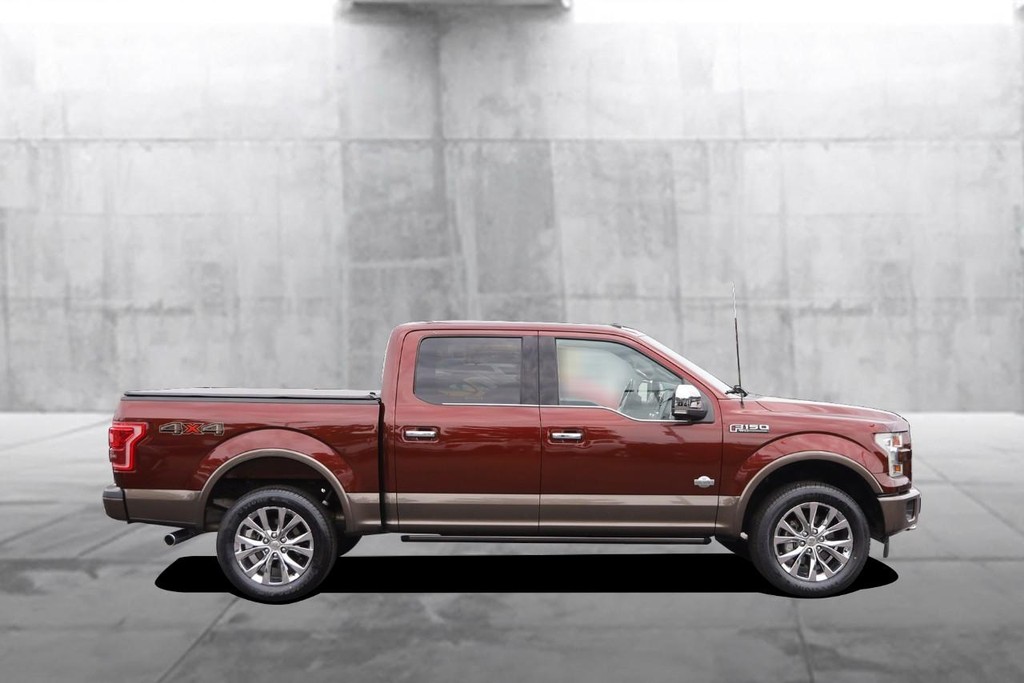 Ford F-150 Vehicle Full-screen Gallery Image 5