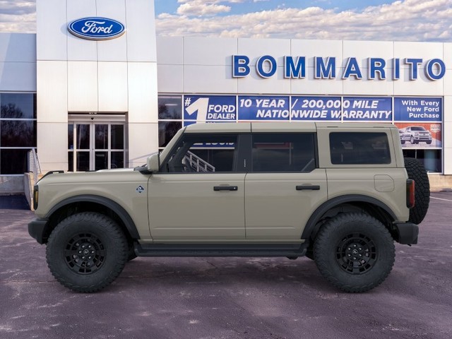Ford Bronco Vehicle Image 03