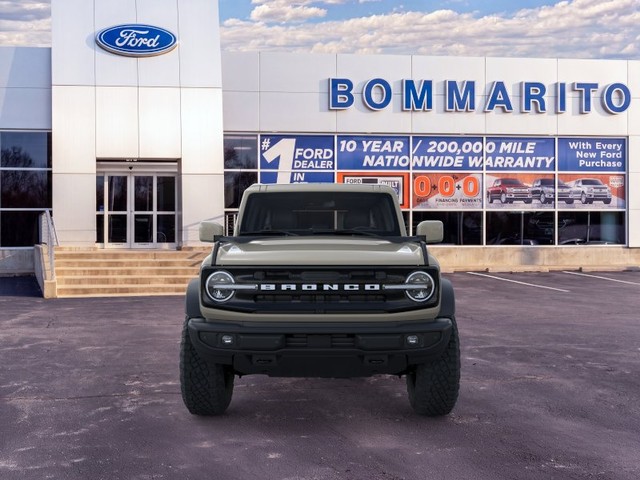 Ford Bronco Vehicle Image 06