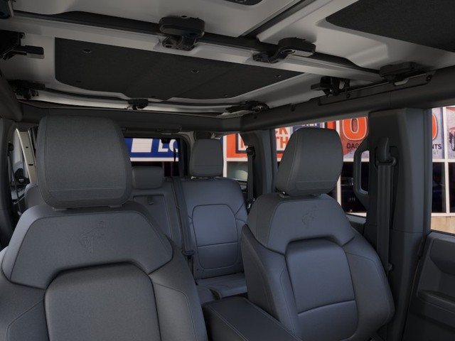 Ford Bronco Vehicle Image 12