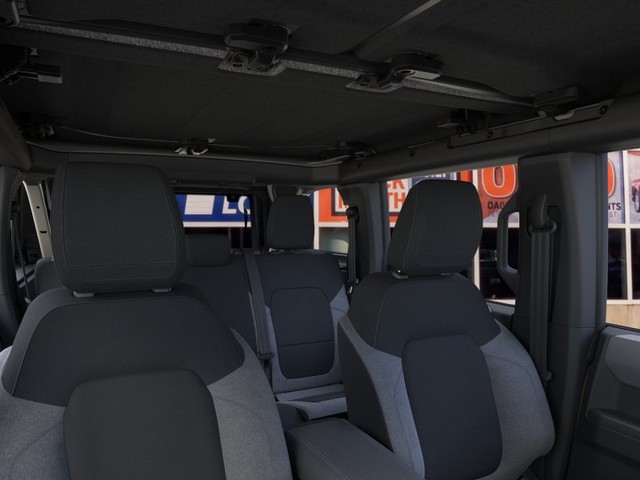 Ford Bronco Vehicle Image 12