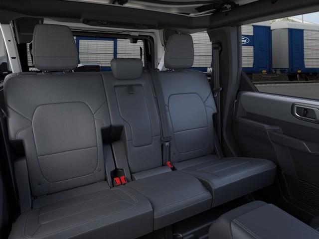 Ford Bronco Vehicle Image 11