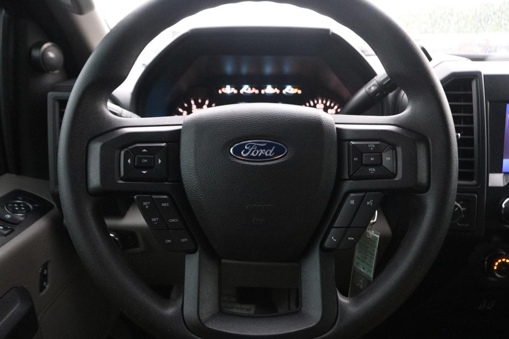 Ford F-150 Vehicle Image 10