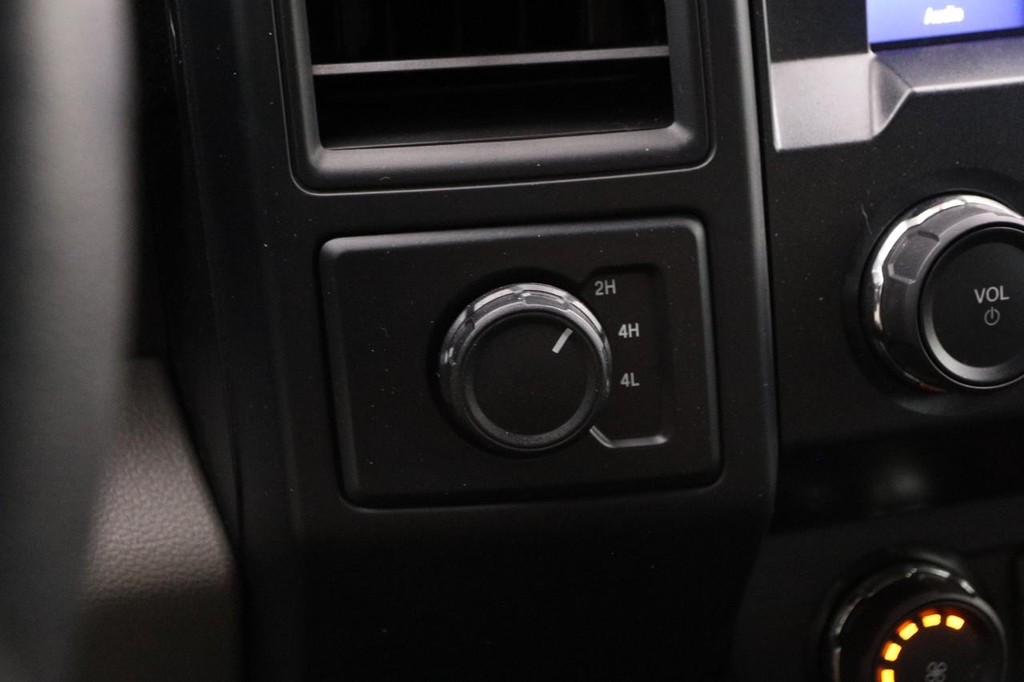 Ford F-150 Vehicle Image 17
