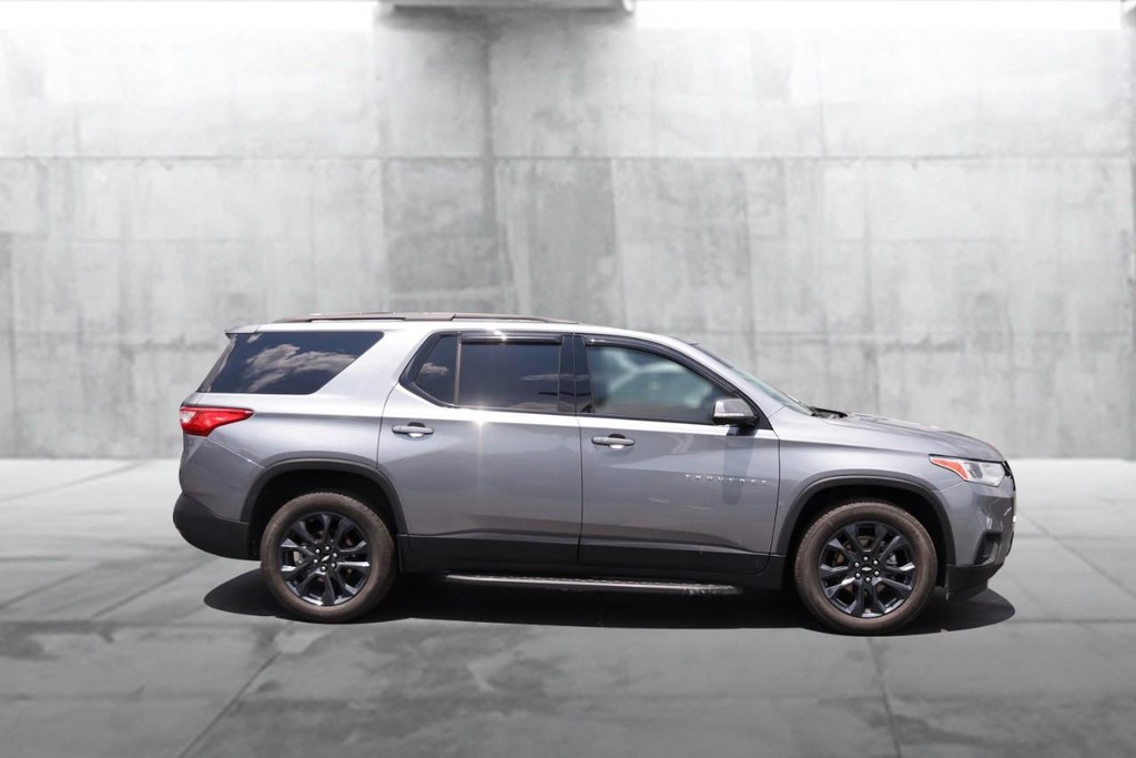 Chevrolet Traverse Vehicle Full-screen Gallery Image 05