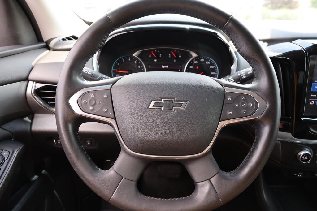 Chevrolet Traverse Vehicle Full-screen Gallery Image 12