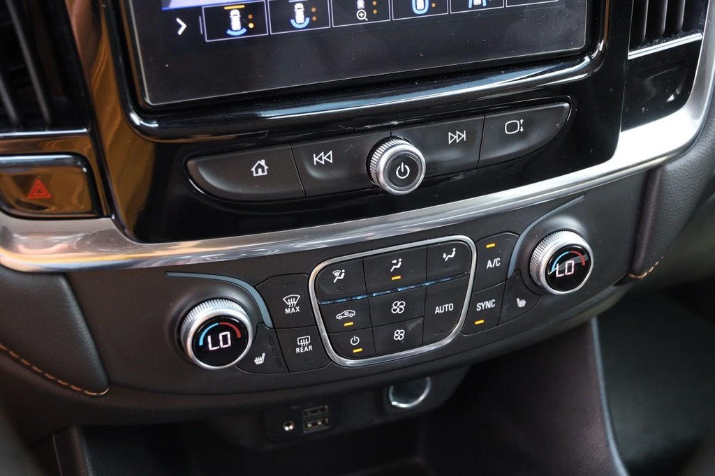 Chevrolet Traverse Vehicle Full-screen Gallery Image 18
