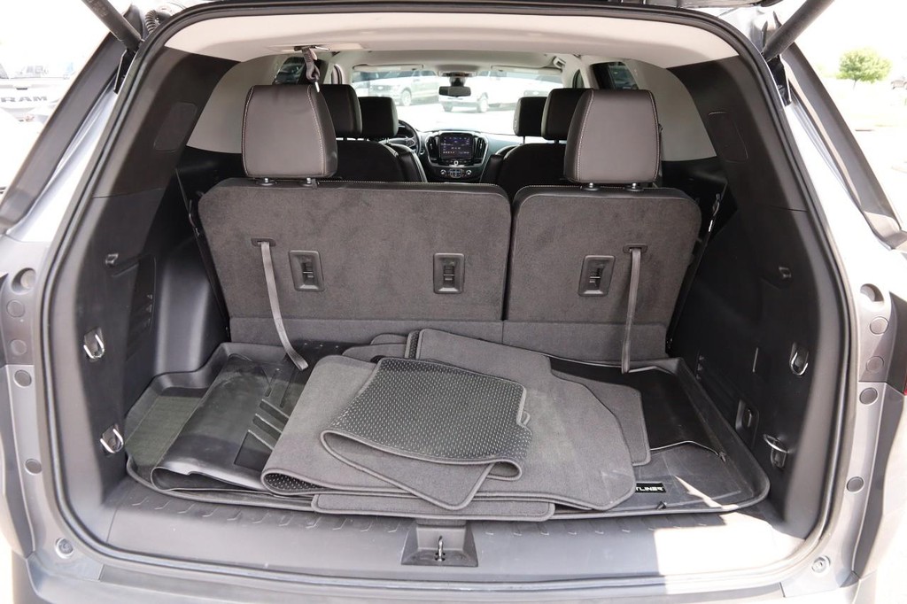 Chevrolet Traverse Vehicle Full-screen Gallery Image 28