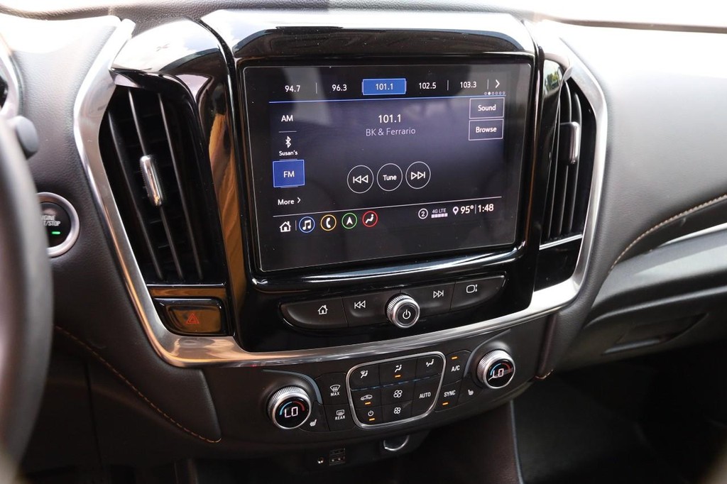 Chevrolet Traverse Vehicle Full-screen Gallery Image 37