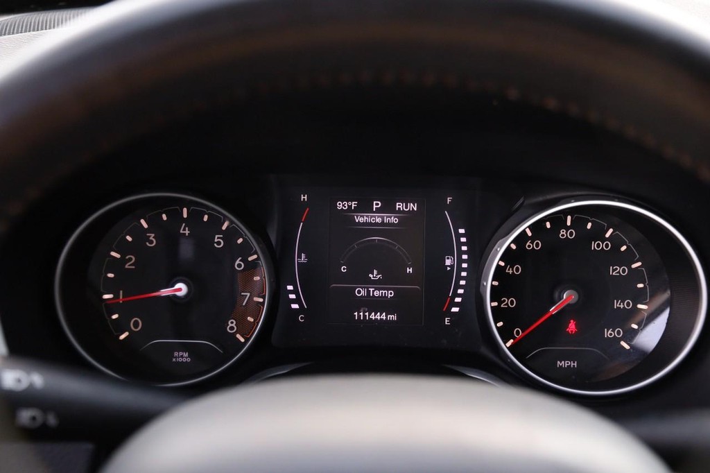 Jeep Compass Vehicle Image 13