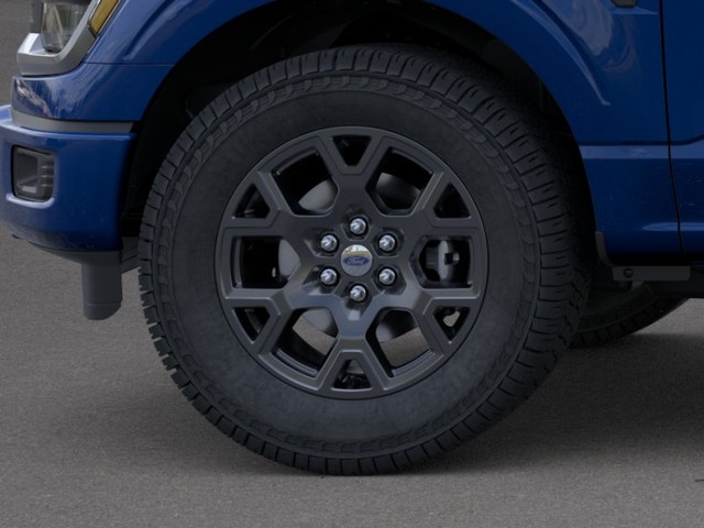 Ford F-150 Vehicle Full-screen Gallery Image 19