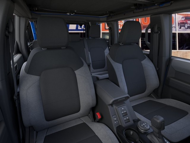 Ford Bronco Vehicle Image 10