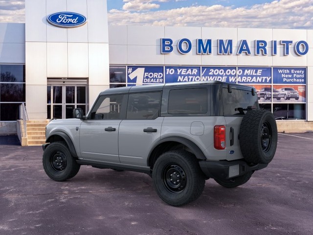 Ford Bronco Vehicle Image 04