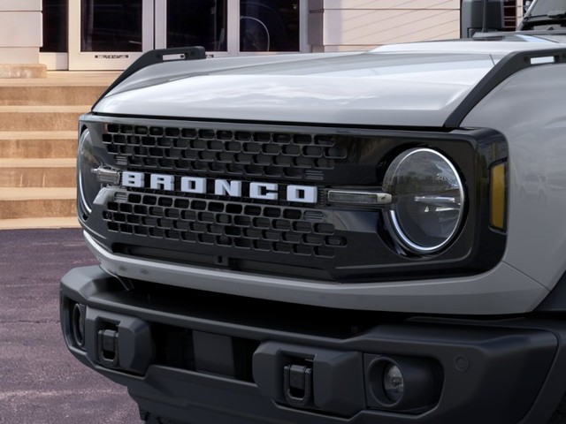 Ford Bronco Vehicle Image 19