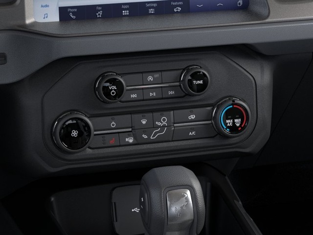 Ford Bronco Vehicle Image 16