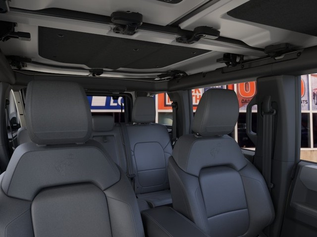 Ford Bronco Vehicle Image 12