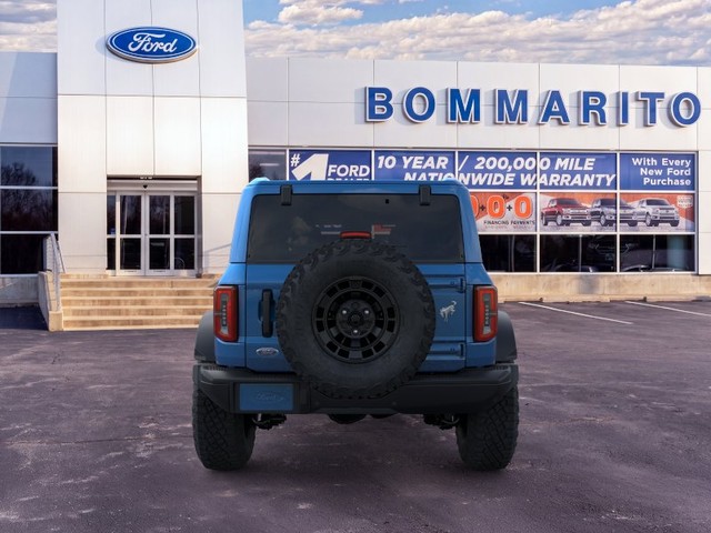 Ford Bronco Vehicle Image 05