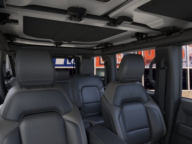 Ford Bronco Vehicle Image 12
