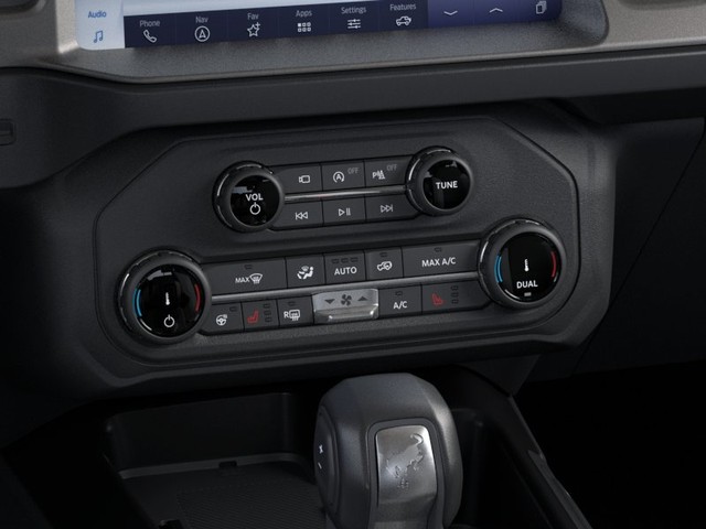 Ford Bronco Vehicle Image 16