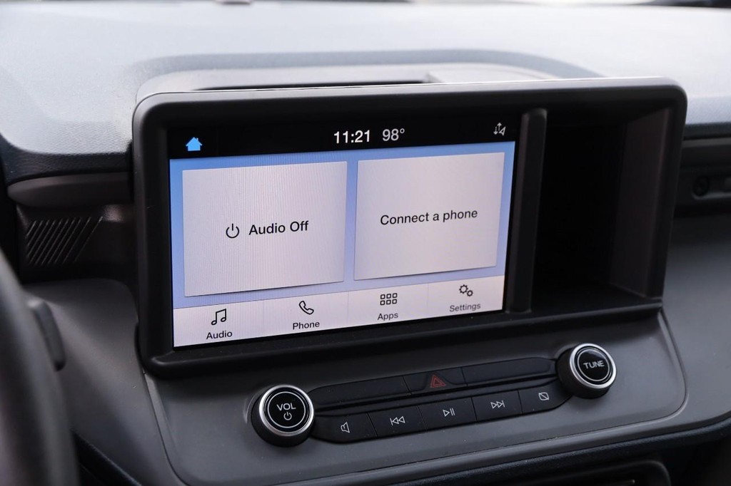 Ford Maverick Vehicle Image 14
